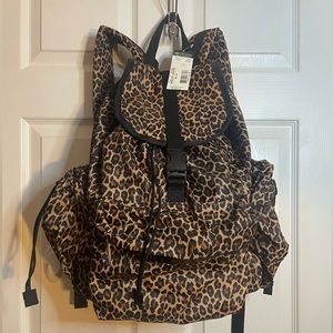 Lesportsac Leopard Print Backback with Bonus Bag NWT-  3 exterior pockets